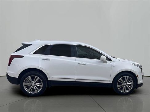 Certified 2024 Cadillac XT5 Premium Luxury w/ Technology Package AWD/4WD image 6