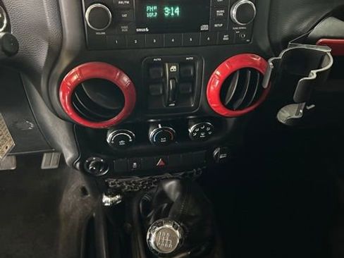 Used 2016 Jeep Wrangler Unlimited Sport w/ Quick Order Package 23S image 22