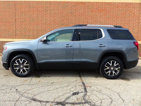 Used 2021 GMC Acadia SLE w/ Driver Convenience Package FWD image 6
