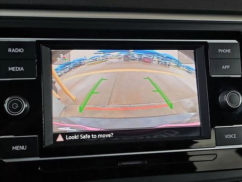 Used 2021 Volkswagen Atlas S FWD image 11