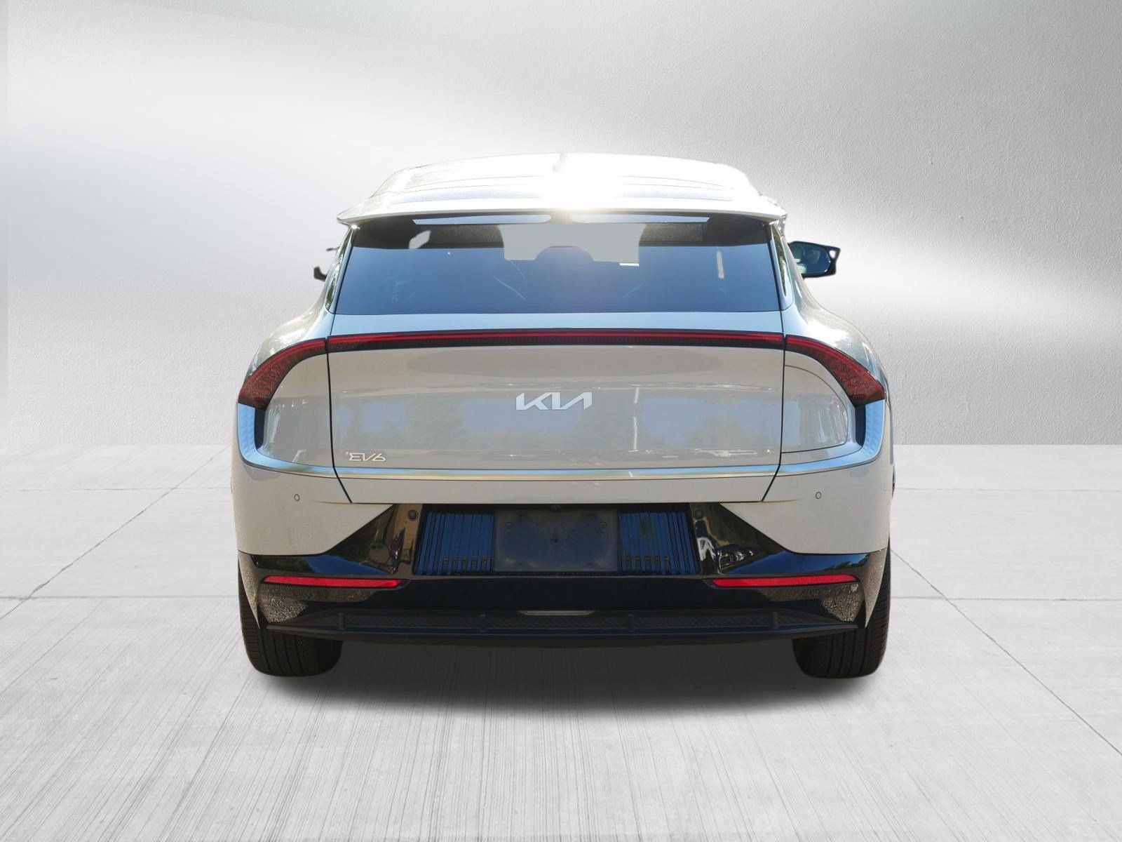 Certified 2023 Kia EV6 Wind w/ Wind Technology Package AWD/4WD image 6