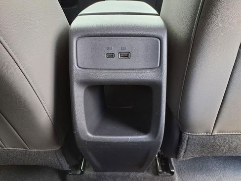 Used 2025 Chevrolet Trax ACTIV FWD image 13