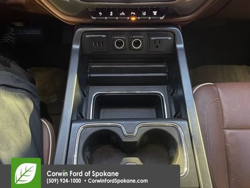 Used 2015 Chevrolet Silverado 3500 High Country w/ Duramax Plus Package image 35