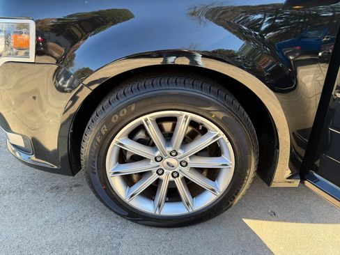 Used 2016 Ford Flex Limited image 17