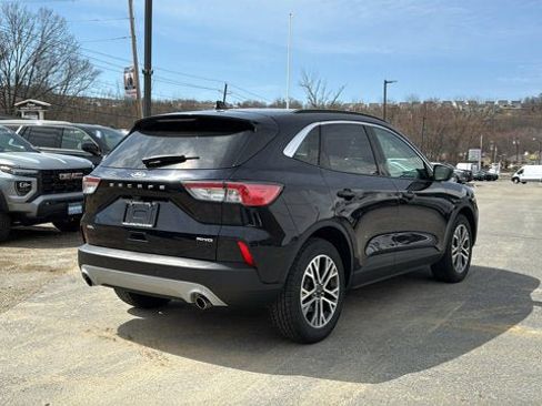 Used 2021 Ford Escape SEL w/ Technology Package AWD/4WD image 6
