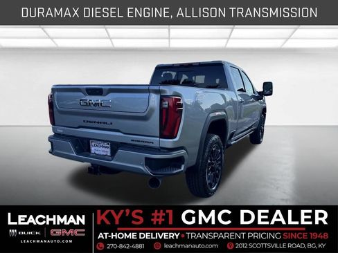 New 2026 GMC Sierra 2500 Denali Ultimate w/ LPO, Black Badging Package AWD/4WD image 3