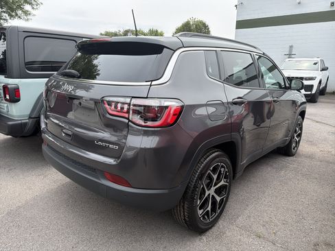 Used 2024 Jeep Compass Limited AWD/4WD image 6