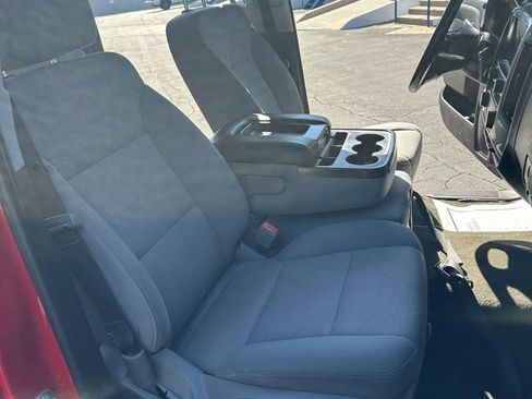 Used 2018 Chevrolet Silverado 1500 LT w/ Trailering Package RWD image 13