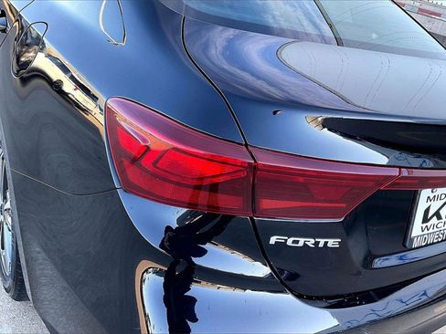 Certified 2023 Kia Forte LXS image 29