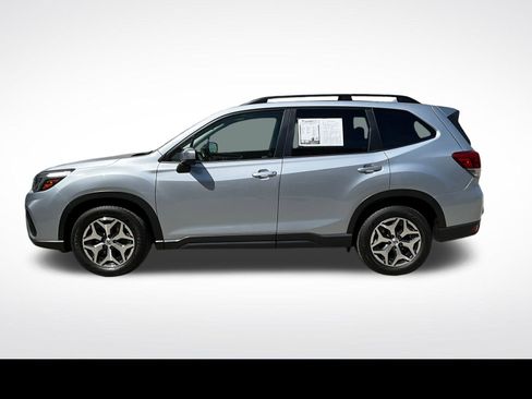 Used 2020 Subaru Forester Premium w/ Popular Package #1 AWD/4WD image 14