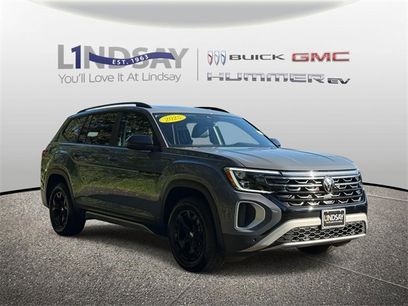 Used 2025 Volkswagen Atlas Peak Edition SE