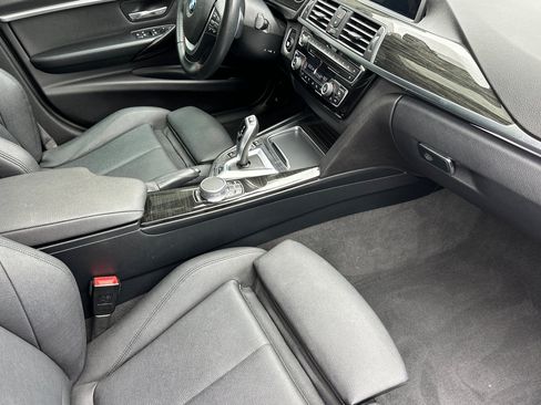 Used 2017 BMW 330e RWD image 14
