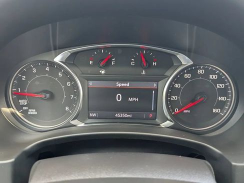 Used 2024 GMC Terrain SLT FWD image 23