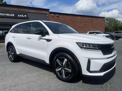 Used 2023 Kia Sorento S