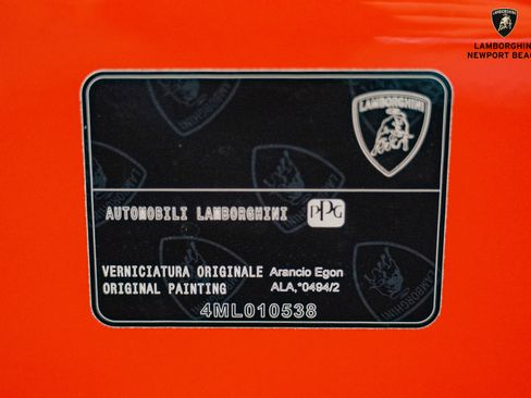 Used 2025 Lamborghini Urus SE image 34