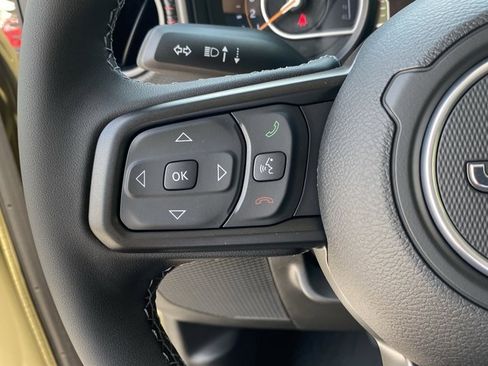 New 2025 Jeep Wrangler Rubicon w/ XTREMEE 35" Tire Package image 27