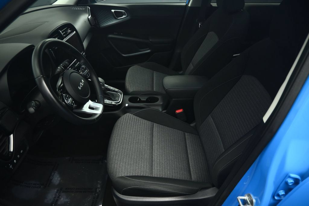 Used 2023 Kia Soul EX FWD image 49