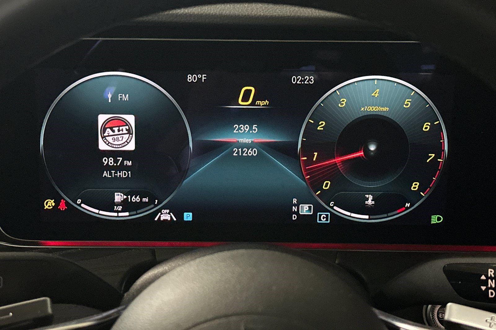 Used 2022 Mercedes-Benz E 350 Sedan image 23