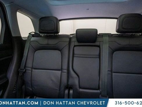 Used 2021 Lincoln Corsair Reserve image 17