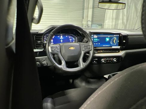 Used 2026 Chevrolet Silverado 1500 LT AWD/4WD image 15