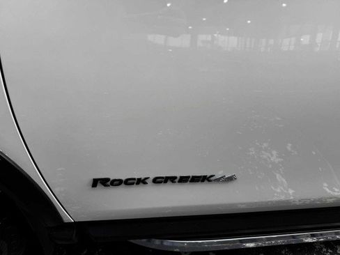 Used 2020 Nissan Pathfinder SL image 12