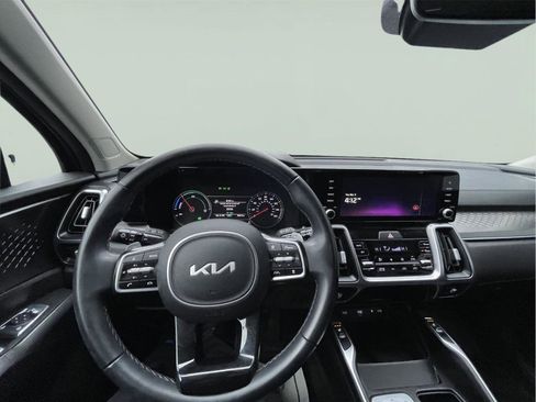 Used 2023 Kia Sorento EX AWD/4WD image 24