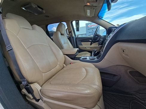 Used 2011 GMC Acadia SLT AWD/4WD image 11