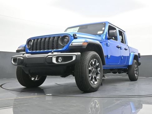 New 2026 Jeep Gladiator Sahara image 49