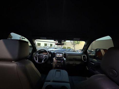 Used 2022 Chevrolet Silverado 2500 LTZ w/ LTZ Plus Package AWD/4WD image 40