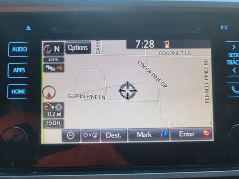 Used 2017 Toyota Tacoma SR5 w/ Tow Package RWD image 24