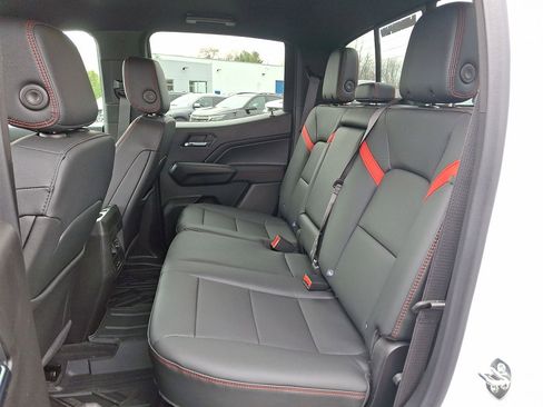 New 2026 Chevrolet Colorado Z71 w/ Z71 Convenience Package 2 image 13