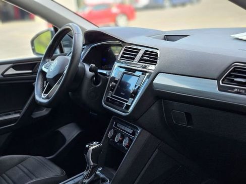 Used 2024 Volkswagen Tiguan S image 13