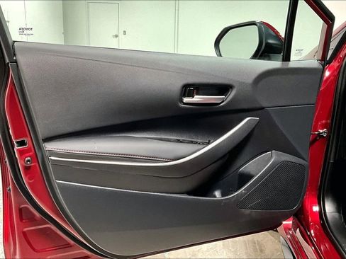 Used 2025 Toyota Corolla SE image 19
