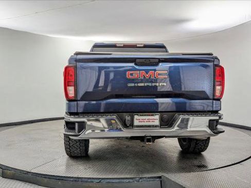 Used 2020 GMC Sierra 1500 2WD Crew Cab w/ Sierra Value Package image 7