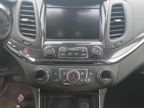 Used 2014 Chevrolet Impala LT image 8