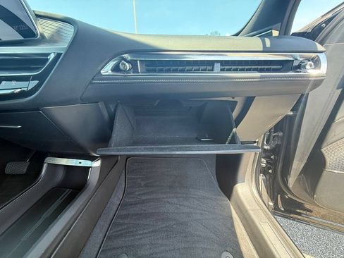 Certified 2024 Cadillac Lyriq Luxury AWD/4WD image 31