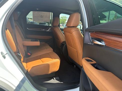 New 2026 Cadillac XT5 Premium Luxury w/ LPO, ONYX Package AWD/4WD image 16