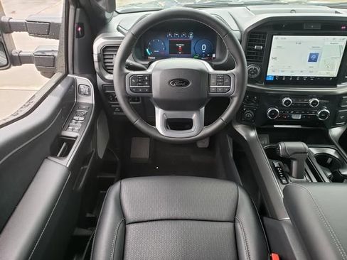 New 2025 Ford F150 Lariat w/ Equipment Group 501A Mid image 17