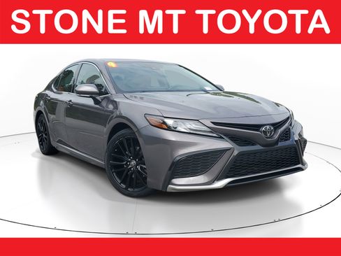 Used 2024 Toyota Camry XSE FWD image 1