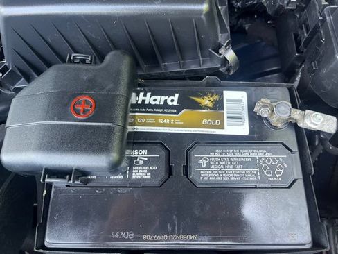 Used 2012 Hyundai Veracruz Limited AWD/4WD image 30