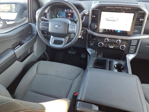 Used 2024 Ford F150 XLT w/ Mobile Office Package image 4