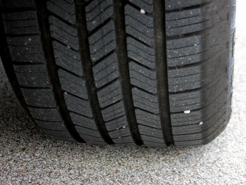 Used 2011 Porsche Cayenne S image 8