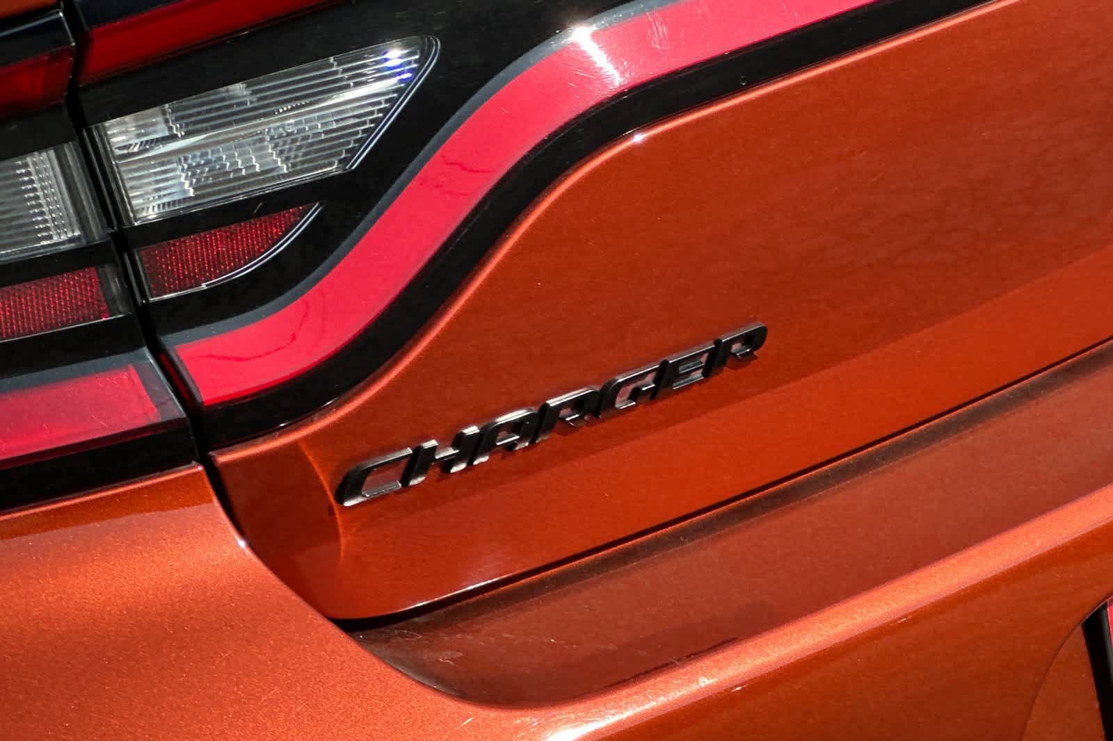 Used 2022 Dodge Charger Scat Pack RWD image 12