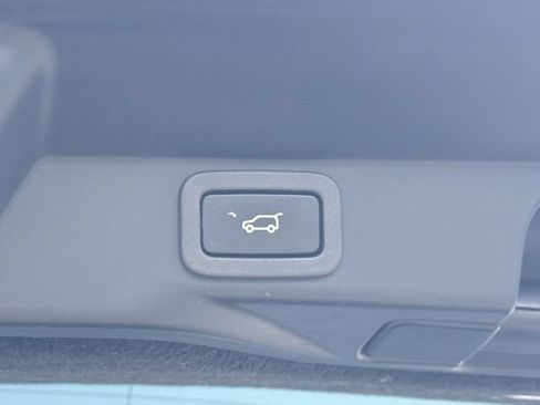 Used 2019 Land Rover Range Rover Sport HSE AWD/4WD image 27