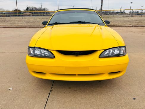 Used 1995 Ford Mustang GT image 5