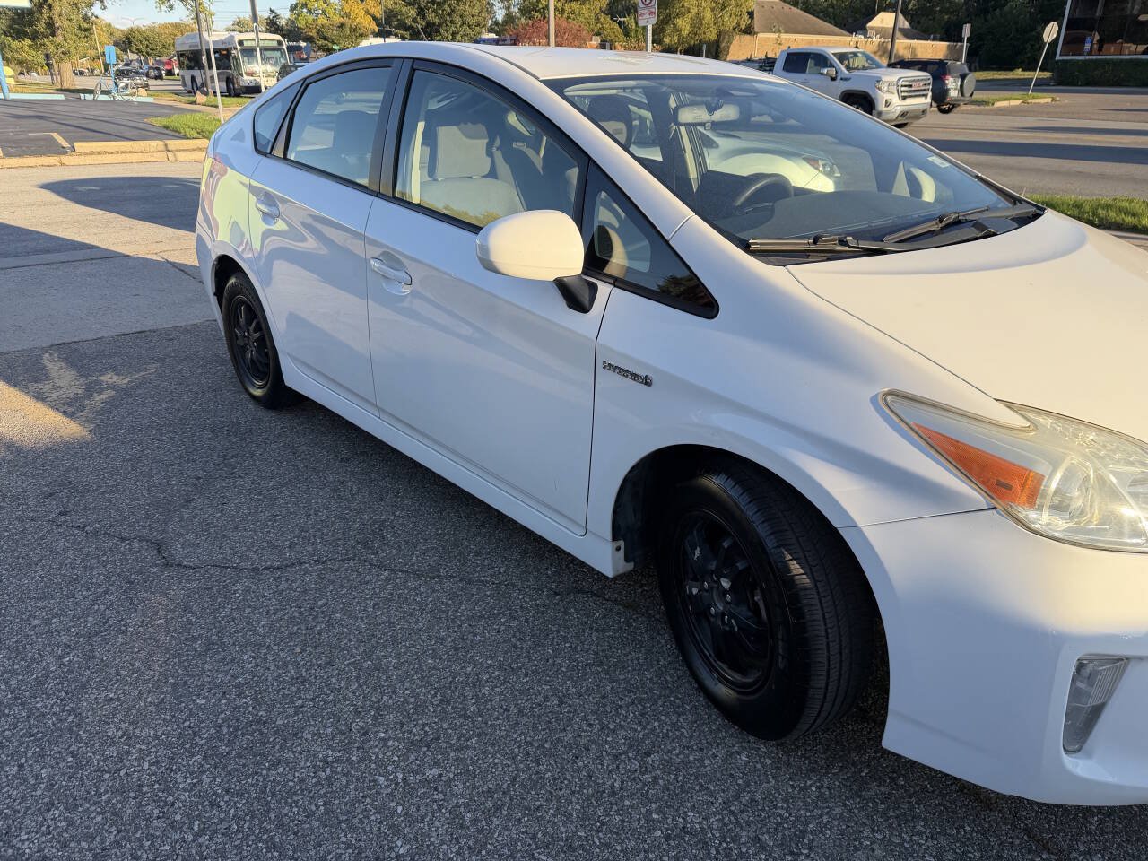 Used 2015 Toyota Prius Two FWD image 15