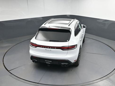 New 2026 Porsche Macan S AWD/4WD image 36