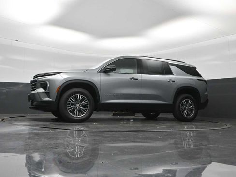 New 2026 Chevrolet Traverse LT AWD/4WD image 21