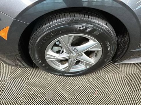 Certified 2023 Hyundai Sonata SE FWD image 10
