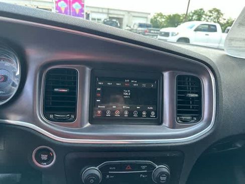 Used 2021 Dodge Charger SXT w/ Blacktop Package RWD image 7